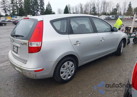 2010 Hyundai Elantra Touring Gls from USA, damaged, VIN KMHDB8AEXAU083852